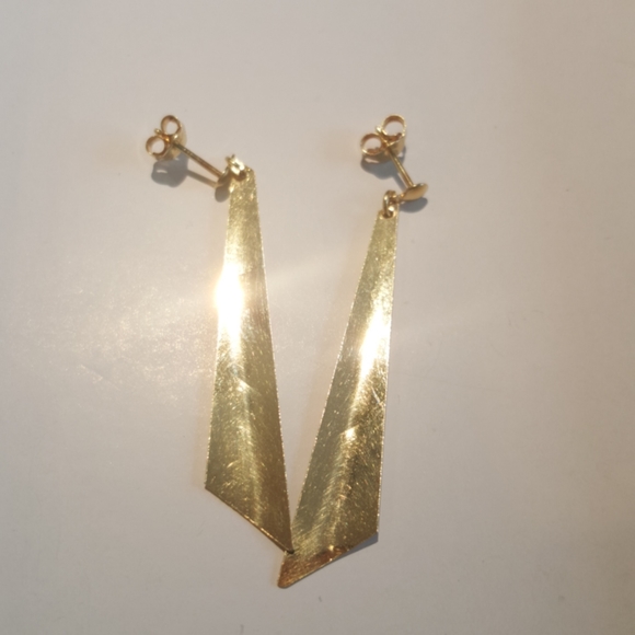 14k tricolor gold post earrings - Picture 5 of 7